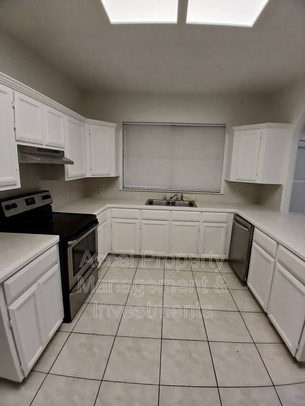 House for rent at 130 San Jacinto St, Mission, TX 78572