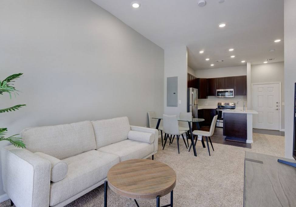 Apartment for rent at 10828 Champion Forest Loop, Conroe, TX 77303