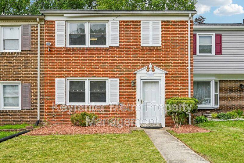 Townhouse for rent at 12526 Woodstock Dr E, Upper Marlboro, MD 20772