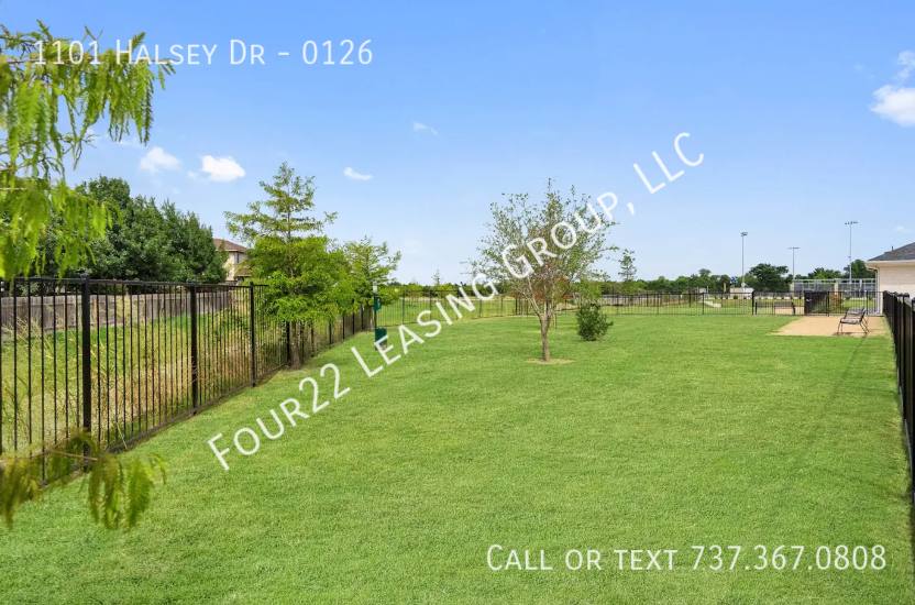 Apartment for rent at 1101 Halsey Dr, Leander, TX 78641