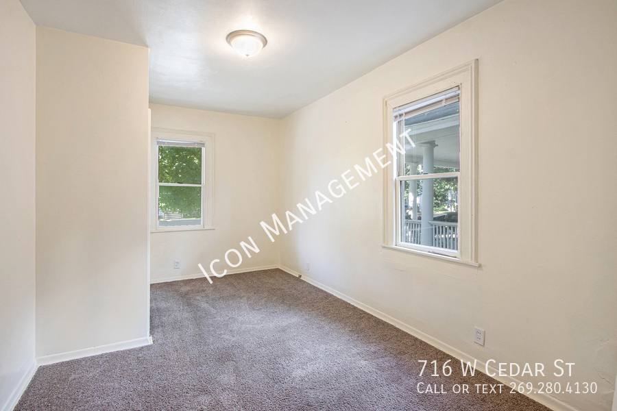 House for rent at 716 W Cedar St, Kalamazoo, MI 49007