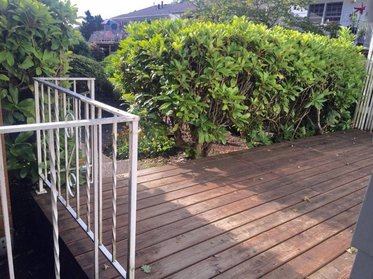 Apartment for rent at 261 Missouri Ave S, Salem, OR 97302