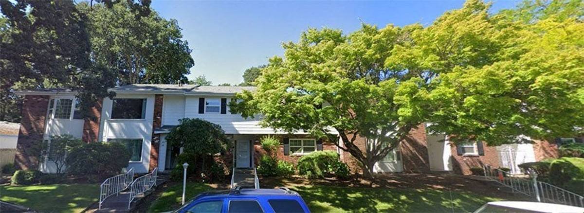 Apartment for rent at 261 Missouri Ave S, Salem, OR 97302