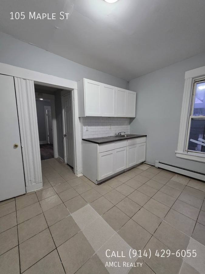 Apartment for rent at 105 Maple St, Yonkers, NY 10701