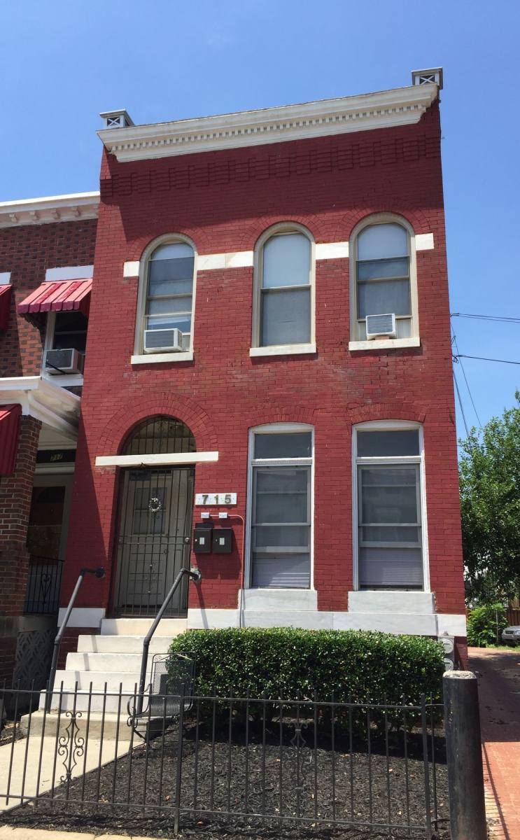 Apartment for rent at 715 15th St SE, Washington, DC 20003