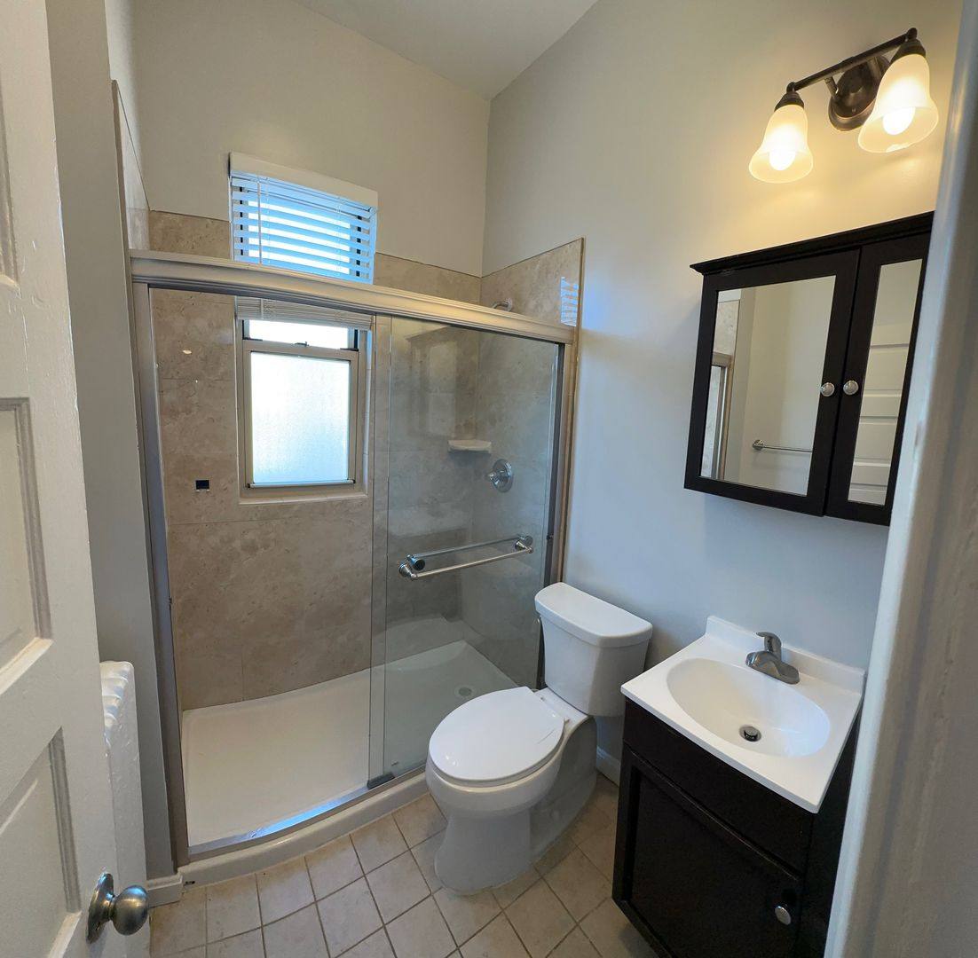 Apartment for rent at 715 15th St SE, Washington, DC 20003