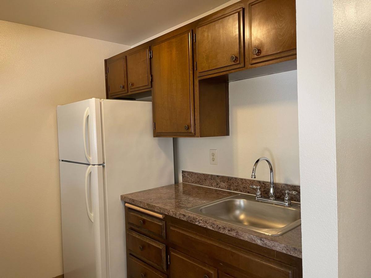 Apartment for rent at 440 Lancaster Dr SE, Salem, OR 97317