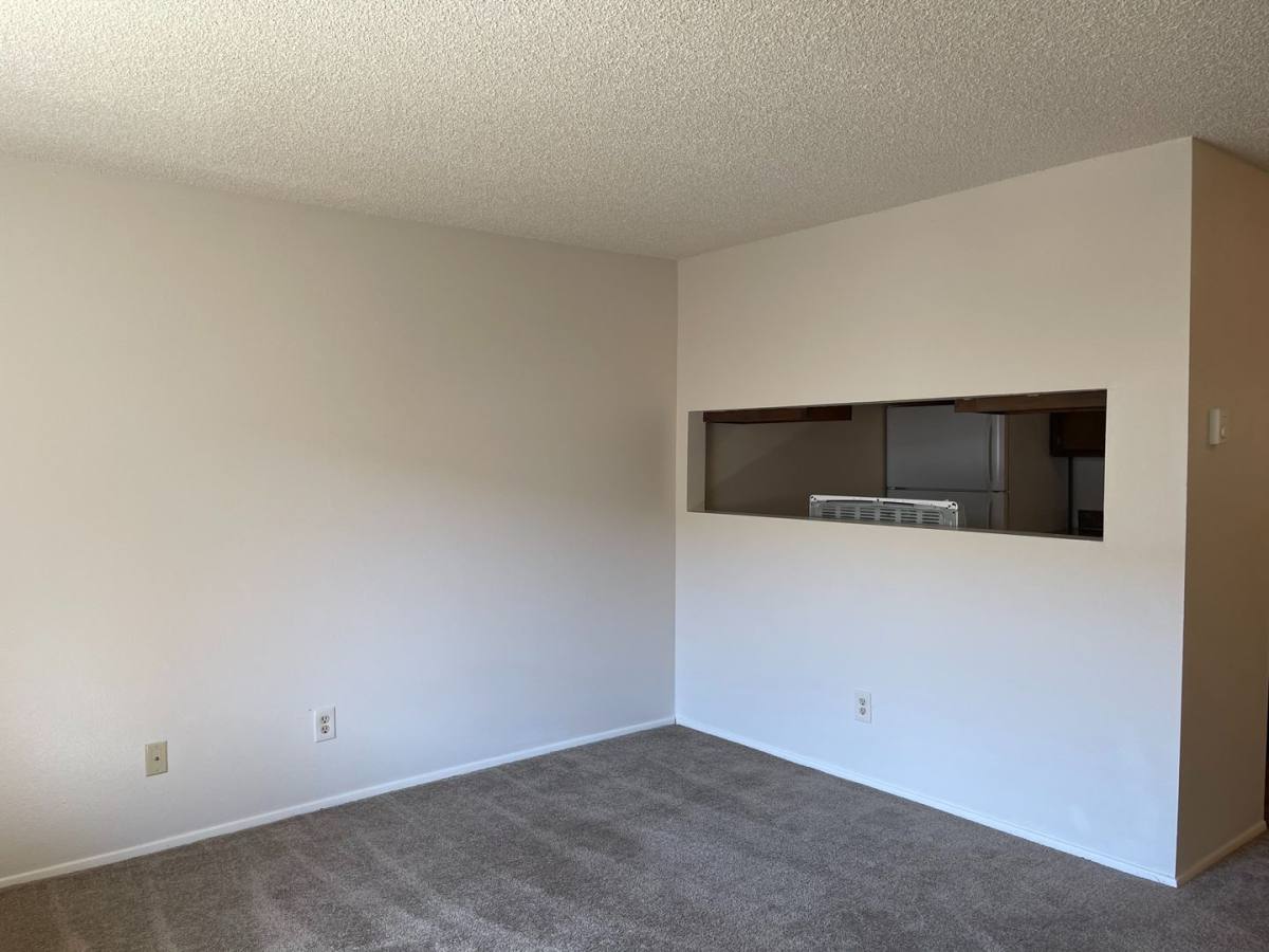 Apartment for rent at 440 Lancaster Dr SE, Salem, OR 97317