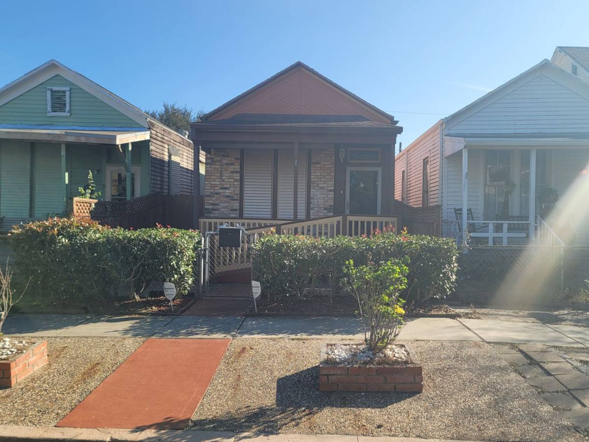 House for rent at 3321 Ave M, Galveston, TX 77550
