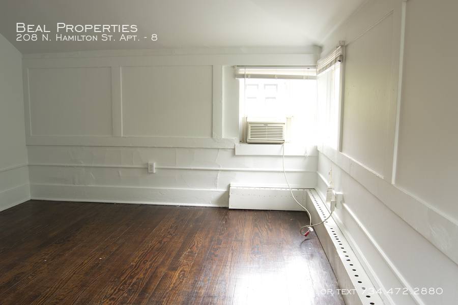 Apartment for rent at 208 N Hamilton St #8, Ypsilanti, MI 48197
