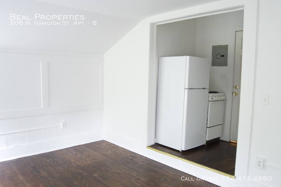 Apartment for rent at 208 N Hamilton St #8, Ypsilanti, MI 48197