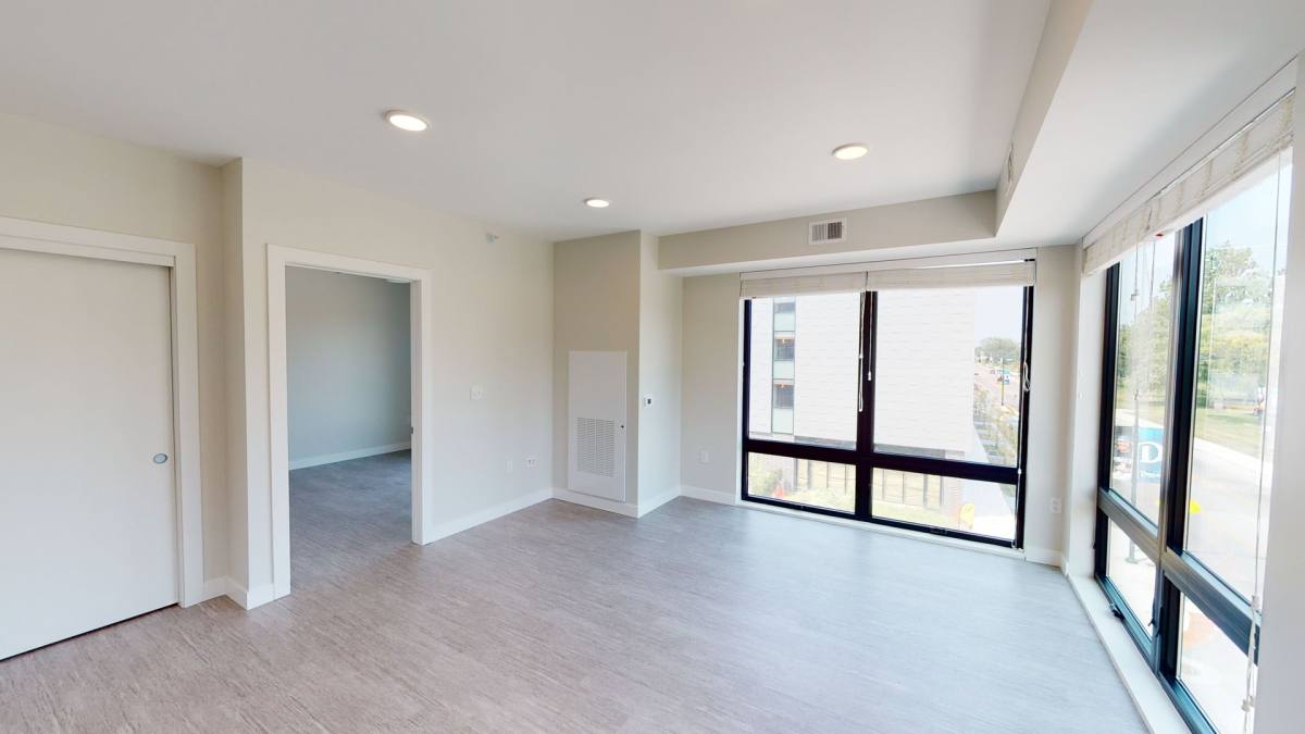 Apartment for rent at 2530 University Ave, Des Moines, IA 50311