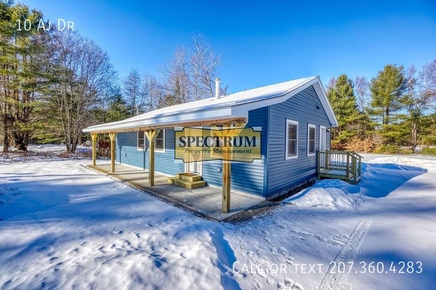 House for rent at 10 Aj Dr, Norridgewock, ME 04957