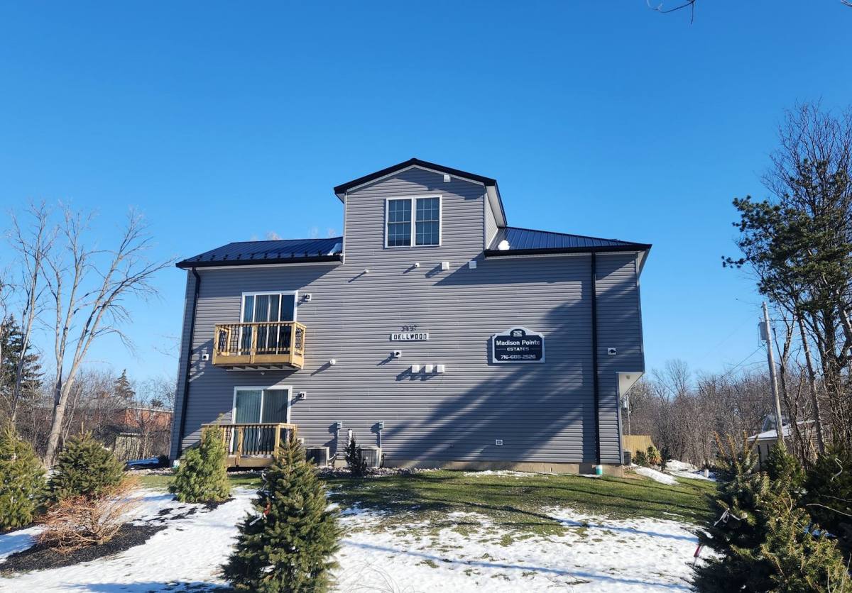 Apartment for rent at 212 Dellwood Rd, Buffalo, NY 14226