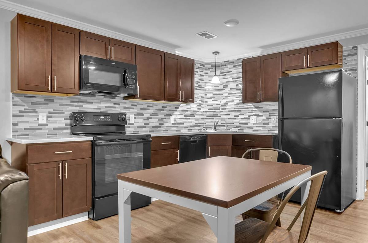 Apartment for rent at 212 Dellwood Rd, Buffalo, NY 14226