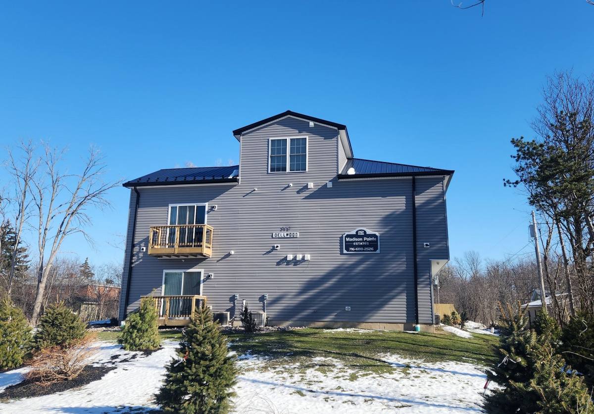 Apartment for rent at 212 Dellwood Rd, Buffalo, NY 14226