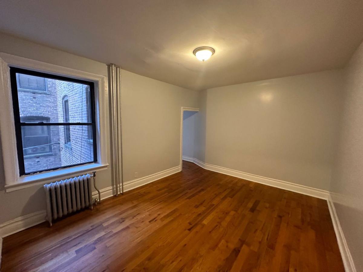 Apartment for rent at 321 Fairmount Ave, Jersey City, NJ 07306
