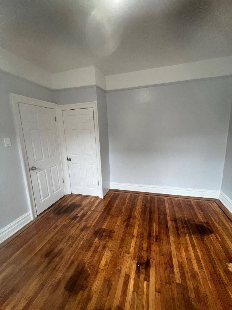 Apartment for rent at 321 Fairmount Ave, Jersey City, NJ 07306