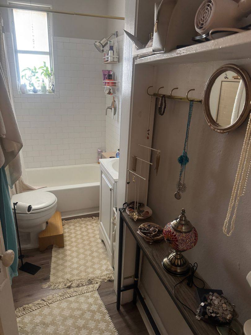 Apartment for rent at 621 15th St N, Saint Petersburg, FL 33705