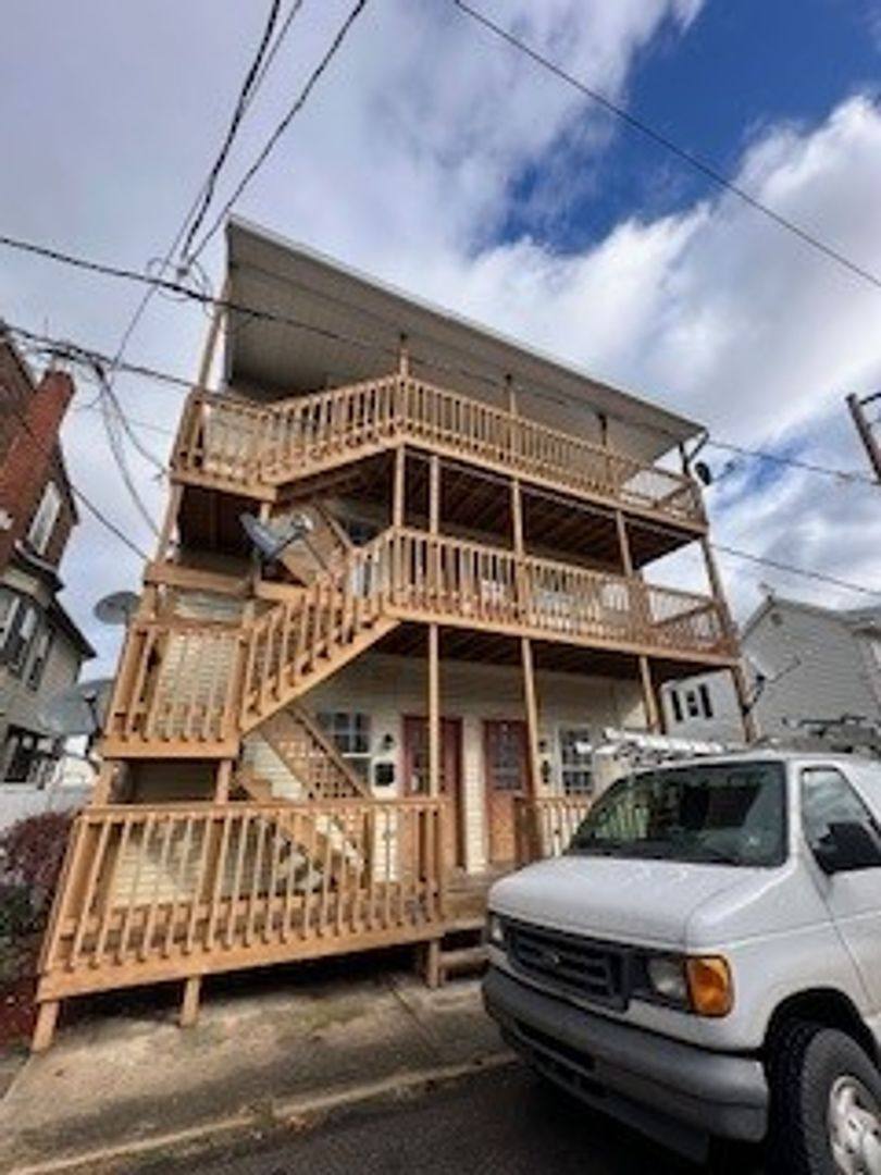 Apartment for rent at 20 Water St, New Philadelphia, PA 17959