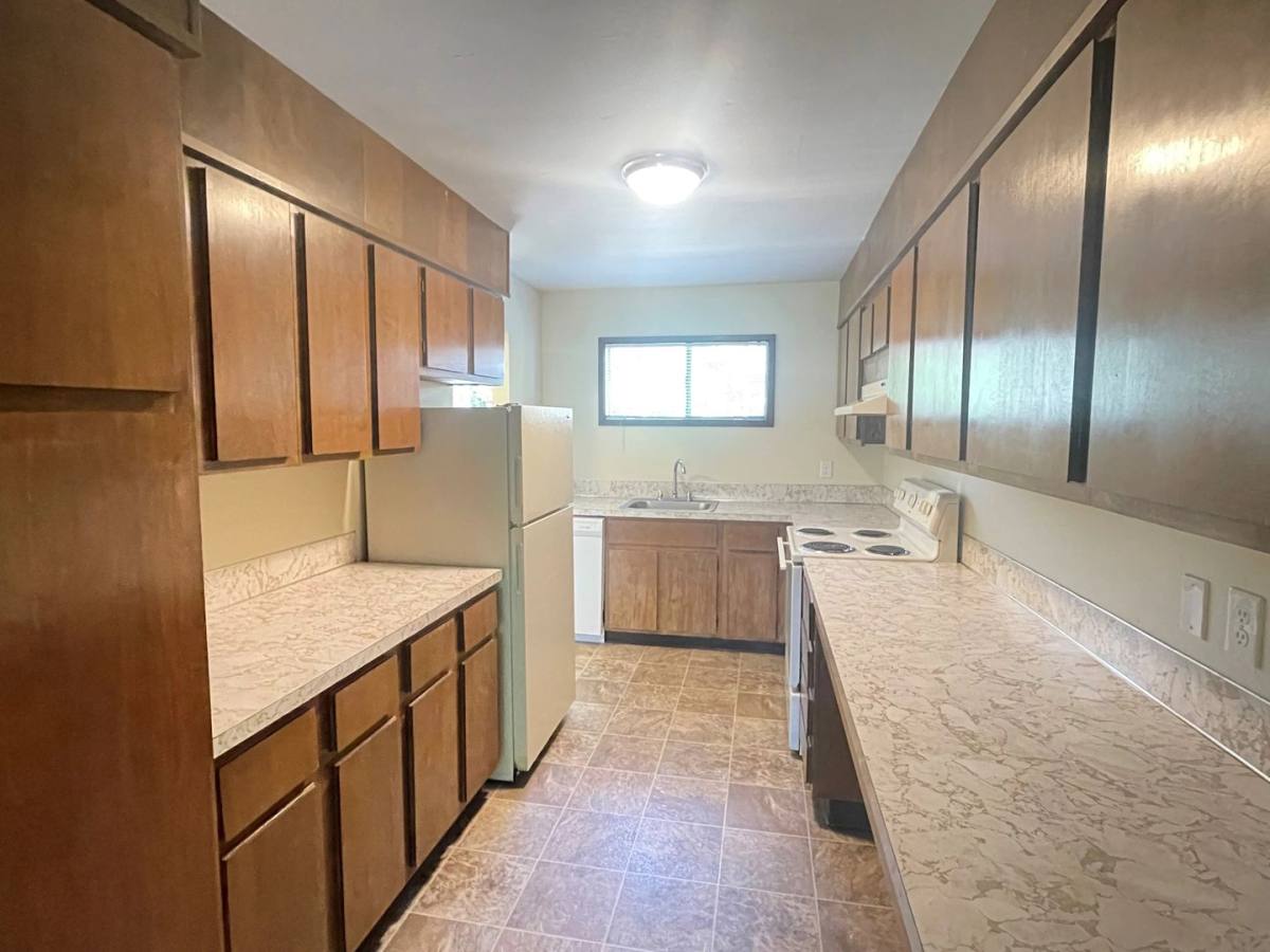 Apartment for rent at 530 13th St NE, Salem, OR 97301