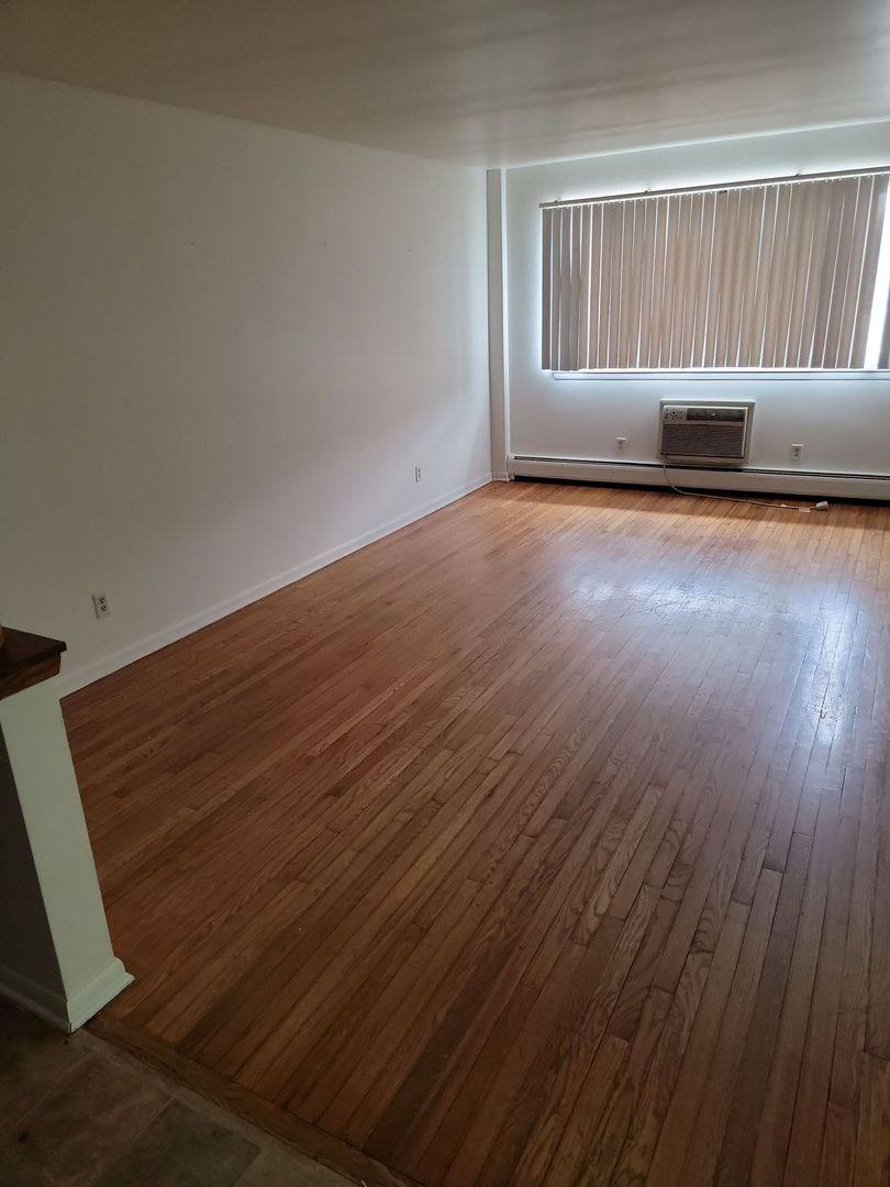 Apartment for rent at 1920 Lathrop Ave, Racine, WI 53405