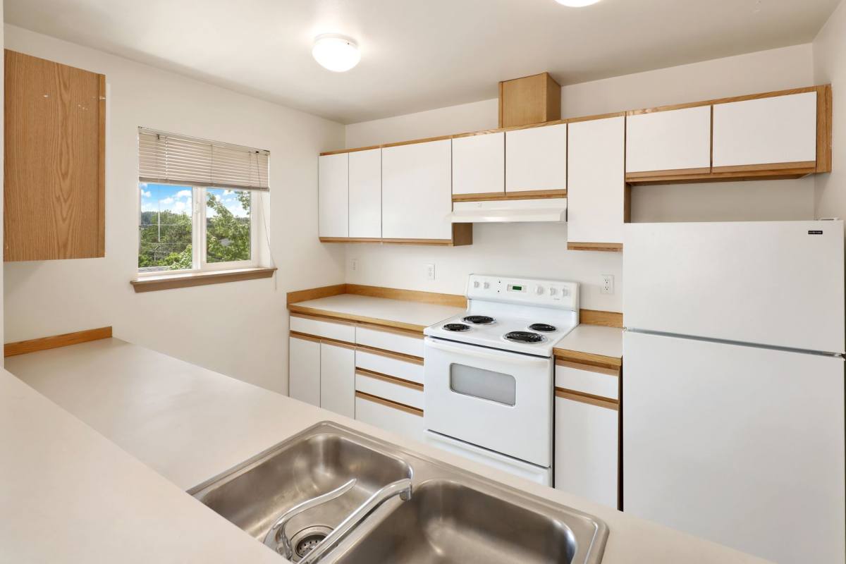 Apartment for rent at 1003, 1005, 1007, 1009 24th St, Bellingham, WA 98225