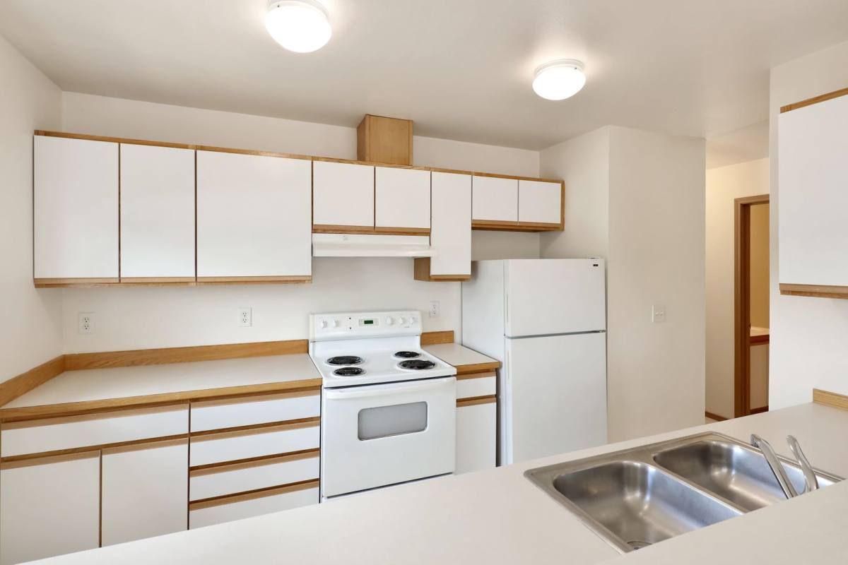 Apartment for rent at 1003, 1005, 1007, 1009 24th St, Bellingham, WA 98225