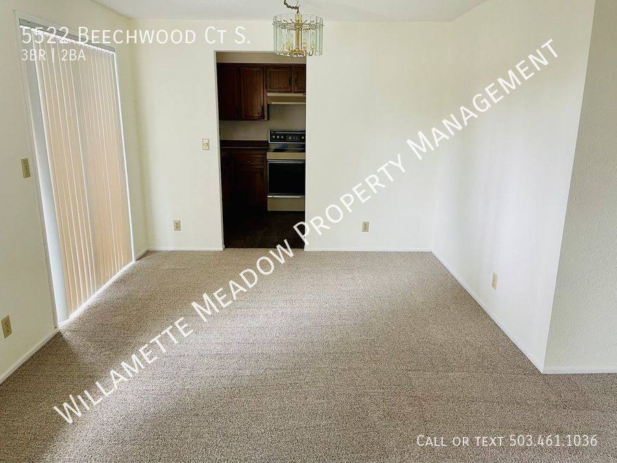 House for rent at 5522 Beechwood Court S, Salem, OR 97306