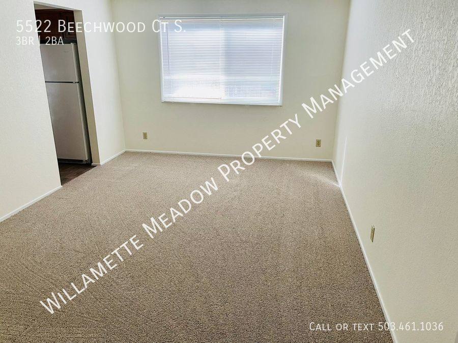 House for rent at 5522 Beechwood Court S, Salem, OR 97306