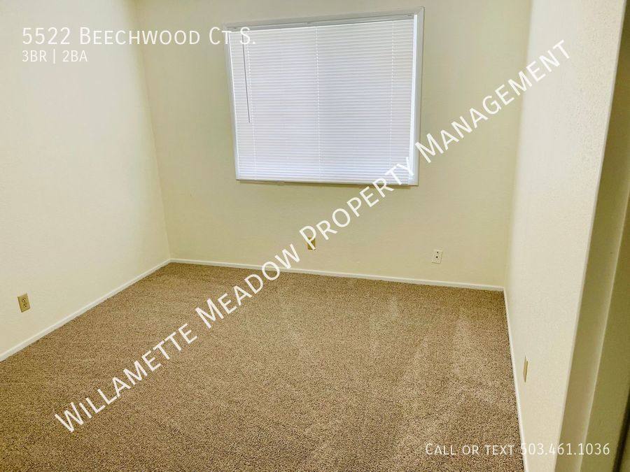 House for rent at 5522 Beechwood Court S, Salem, OR 97306