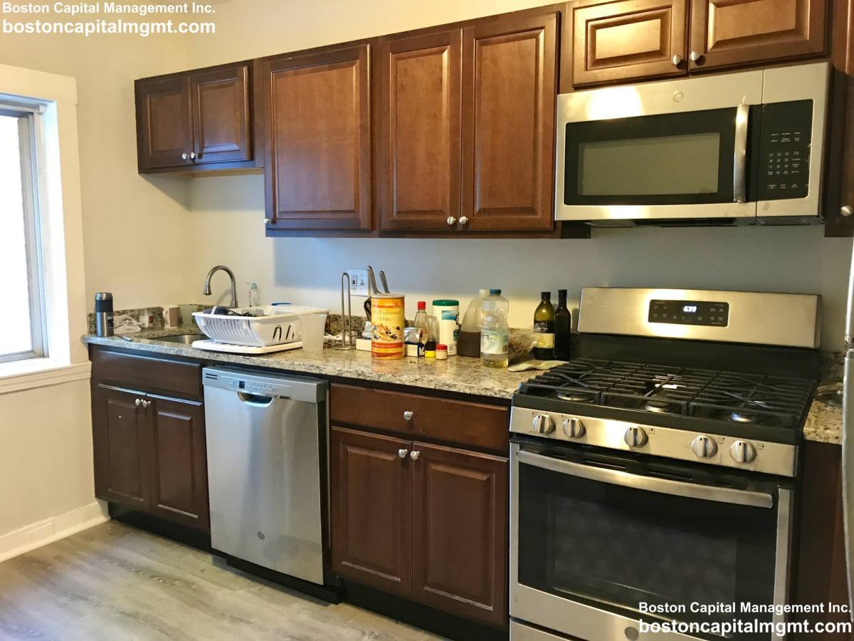 House for rent at 76 Linden St #2, Allston, MA 02134