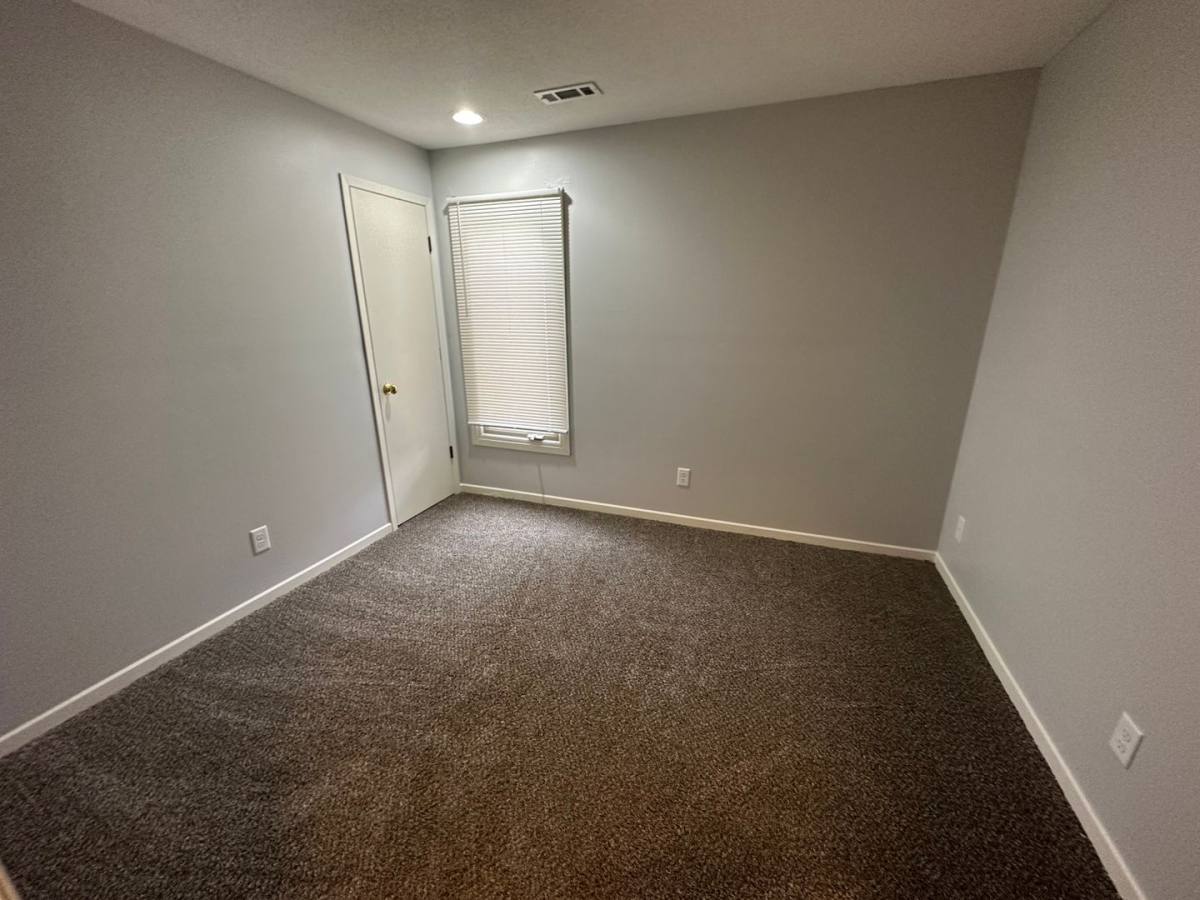 Apartment for rent at 1011 SE 3rd St, Ankeny, IA 50021