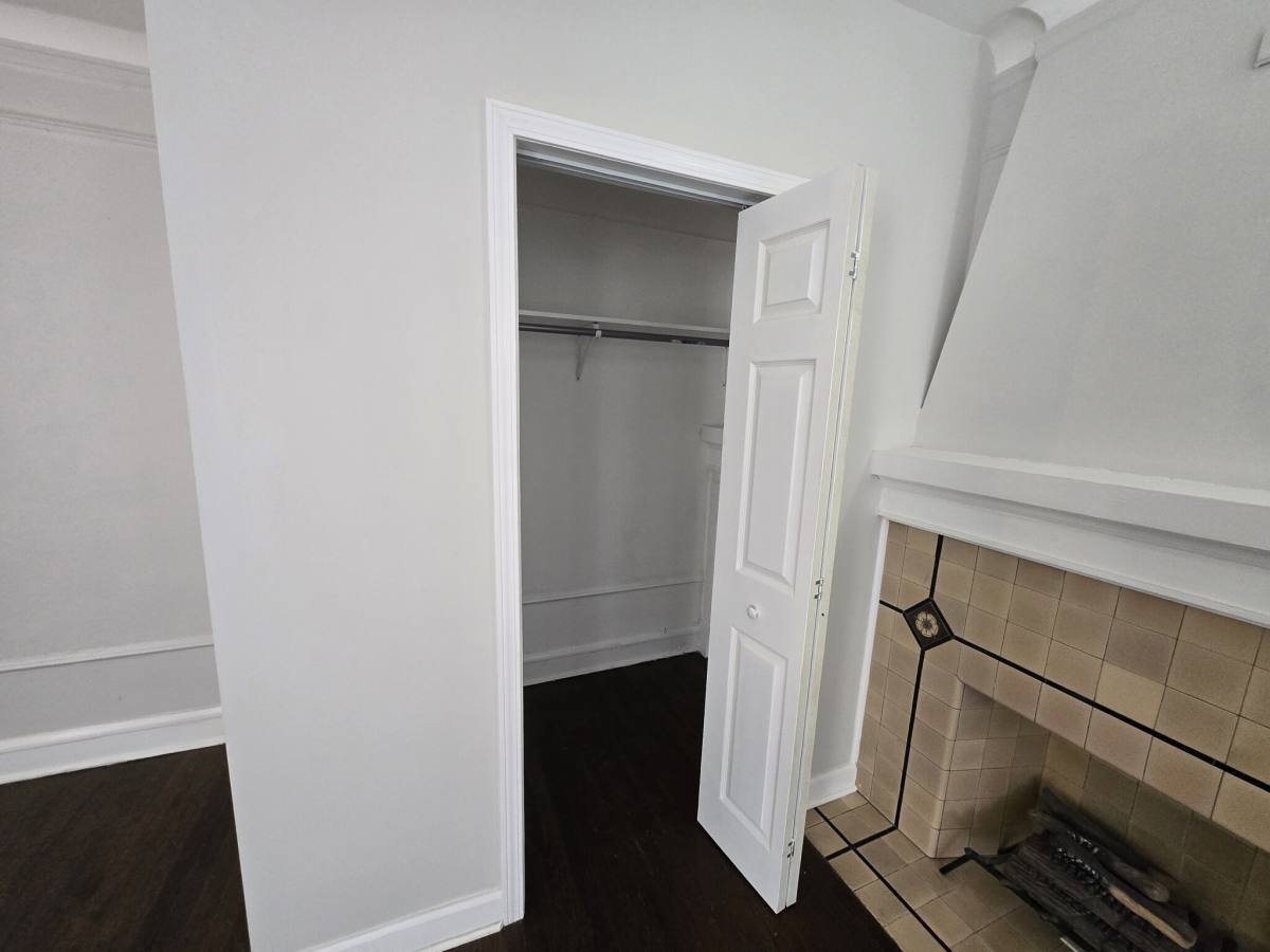 Apartment for rent at 8114 S Drexel #3, Chicago, IL 60619