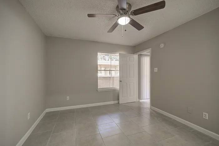 Apartment for rent at 10350 Lands End Dr #AFS, Houston, TX 77099