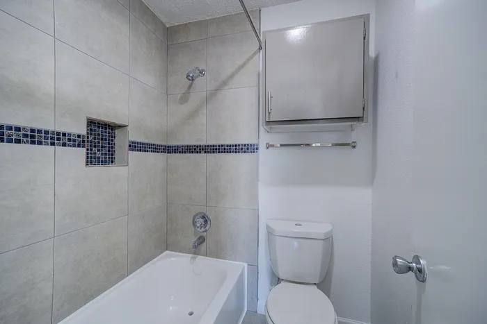 Apartment for rent at 10350 Lands End Dr #AFS, Houston, TX 77099