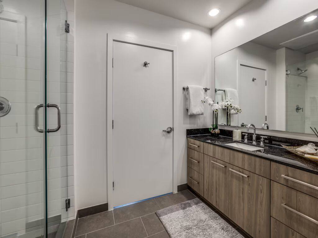 Apartment for rent at 3815 Eastside St #AG, Houston, TX 77098