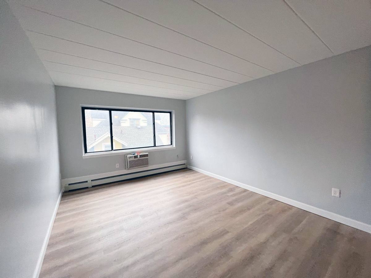Apartment for rent at 116 Irvington Ave, South Orange, NJ 07079