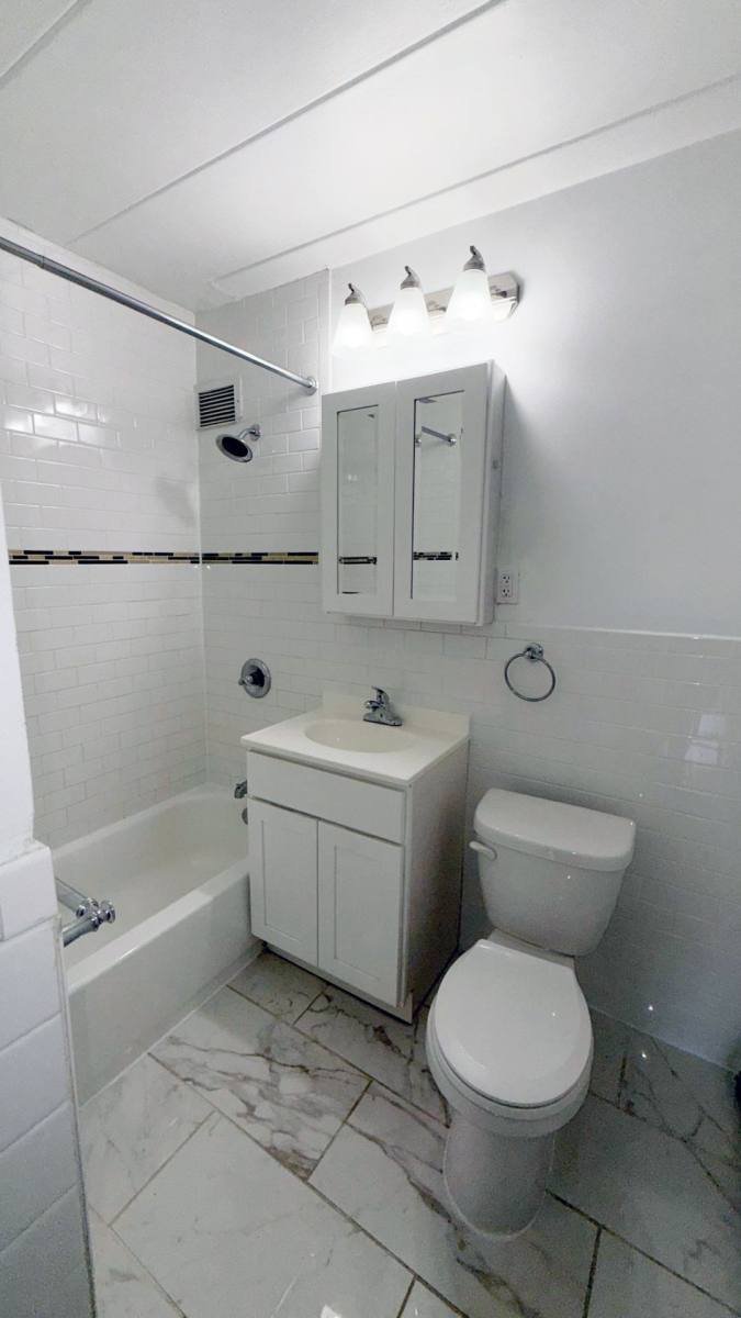 Apartment for rent at 116 Irvington Ave, South Orange, NJ 07079