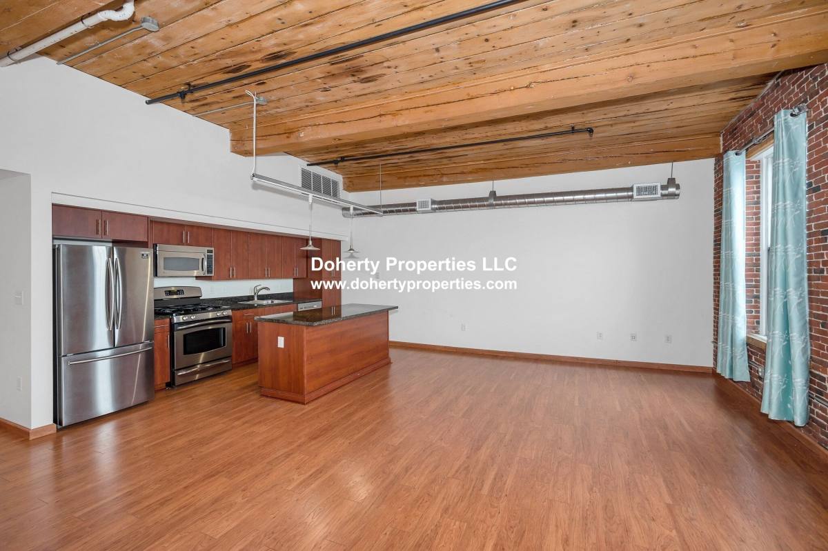 Apartment for rent at 130 John St #214, Lowell, MA 01852