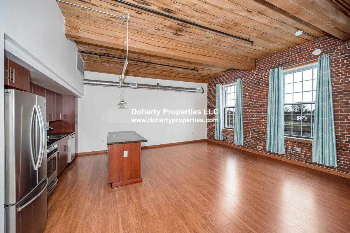 Apartment for rent at 130 John St #214, Lowell, MA 01852