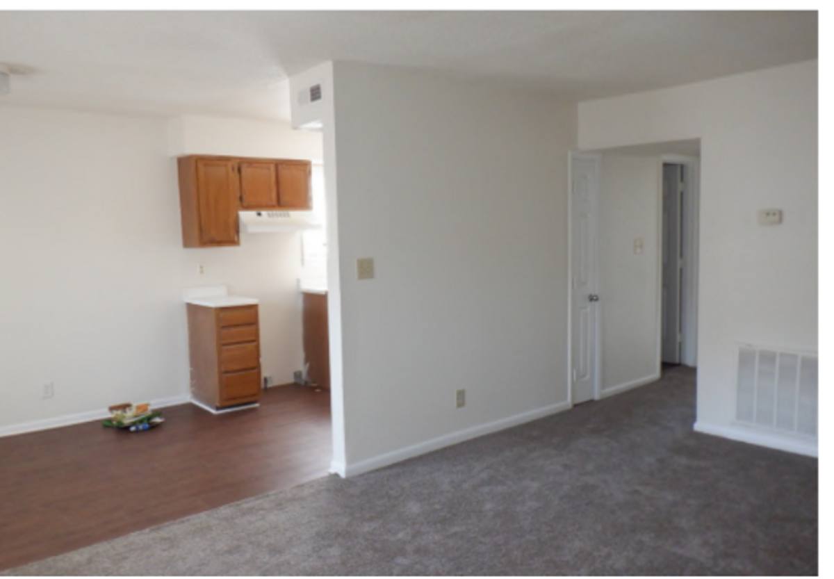 Apartment for rent at 1622 McPherson, Greensboro, NC 27405
