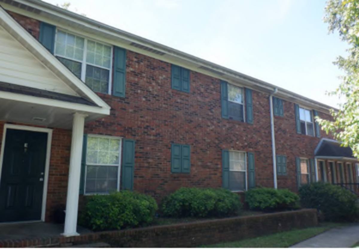 Apartment for rent at 1622 McPherson, Greensboro, NC 27405