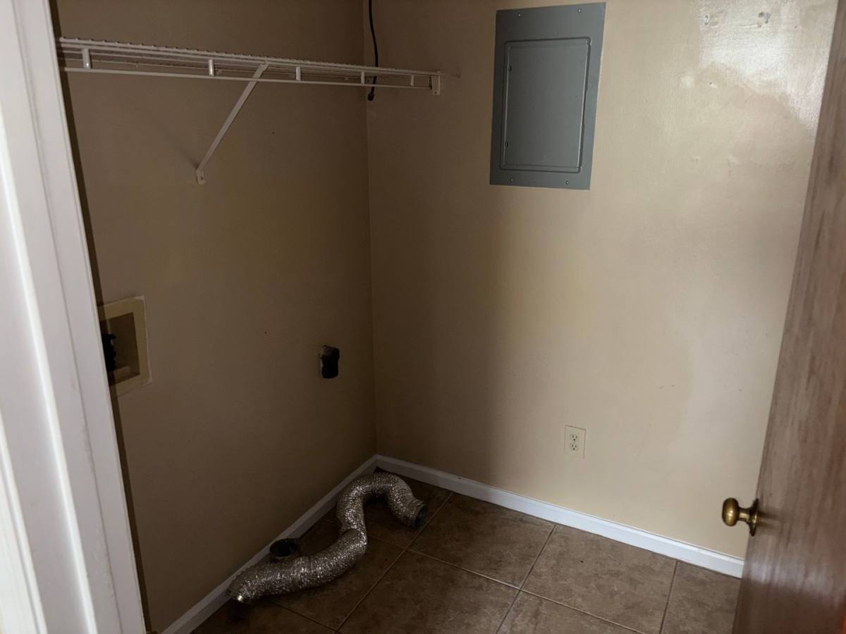 House for rent at 1521 Fitzpatrick Ave, Opelika, AL 36801