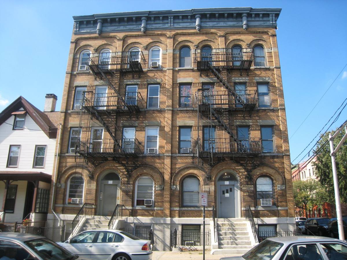 Apartment for rent at 145 Chestnut Ave, Jersey City, NJ 07306