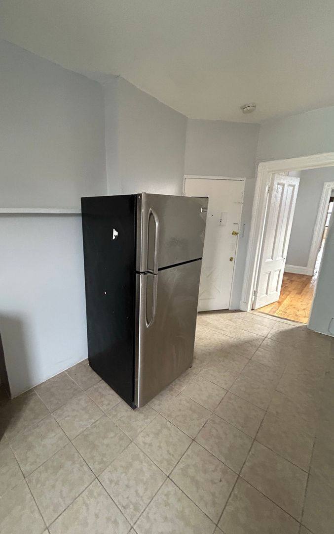 Apartment for rent at 145 Chestnut Ave, Jersey City, NJ 07306