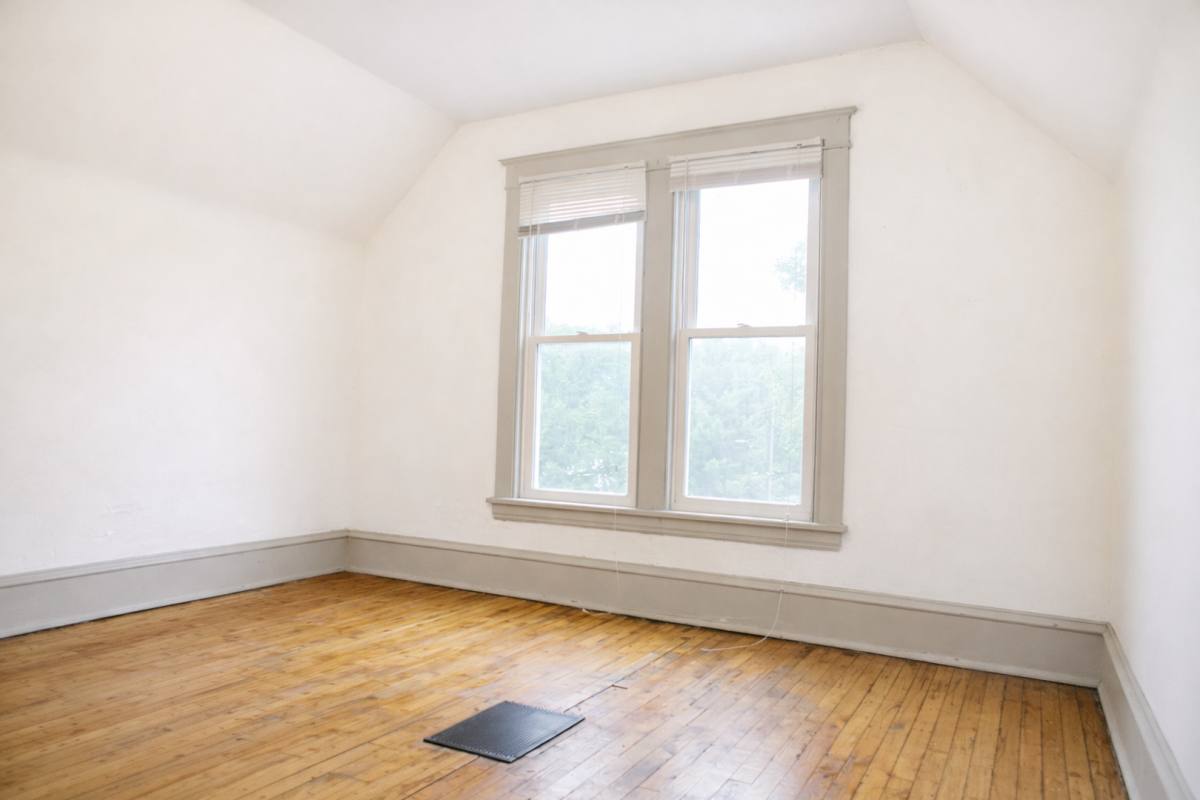 Apartment for rent at 1212 Como Ave SE, Minneapolis, MN 55414