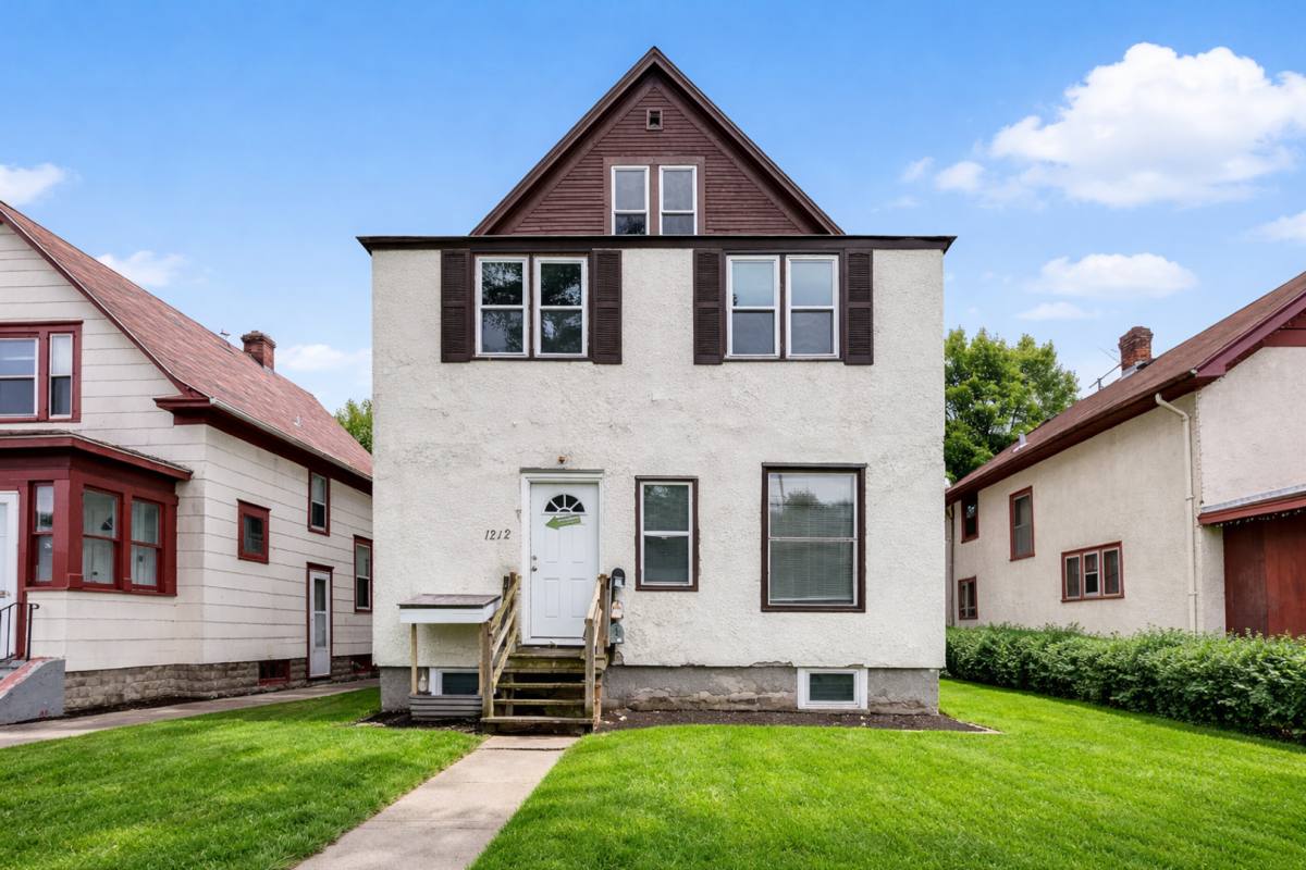Apartment for rent at 1212 Como Ave SE, Minneapolis, MN 55414