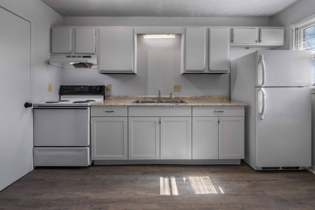 Townhouse for rent at 103 Naydonlin Dr, Columbia, TN 38401