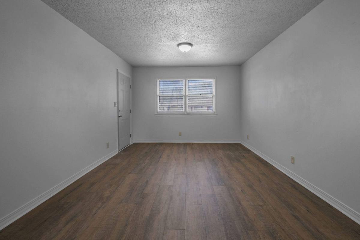 Townhouse for rent at 103 Naydonlin Dr, Columbia, TN 38401